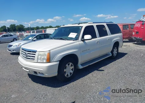 2005 Cadillac Escalade Esv Standard from USA, damaged, VIN 3GYFK66NX5G144033